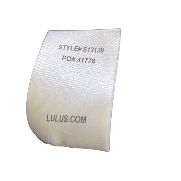 Lulus Womens Grant Grey Faux Fur Colarless Jacket medium - Picture 12 of 14